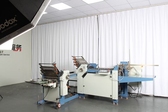 เครื่องพับ 380V A3, โฟลเดอร์กระดาษเชิงพาณิชย์พร้อมตัวป้อนประสิทธิภาพสูง