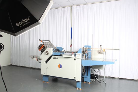 เครื่องพับกระดาษอุตสาหกรรม A3 พร้อมระบบไฟฟ้า Schneider PLC